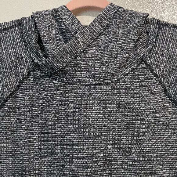 Lululemon Hoodie Womens Size 8 Black White Heathered Hooded Knit Gym Athletic - Picture 4 of 11